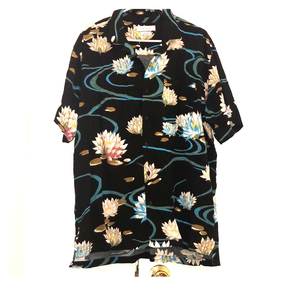 Unisex Urban Outfitters Vintage Button Down T